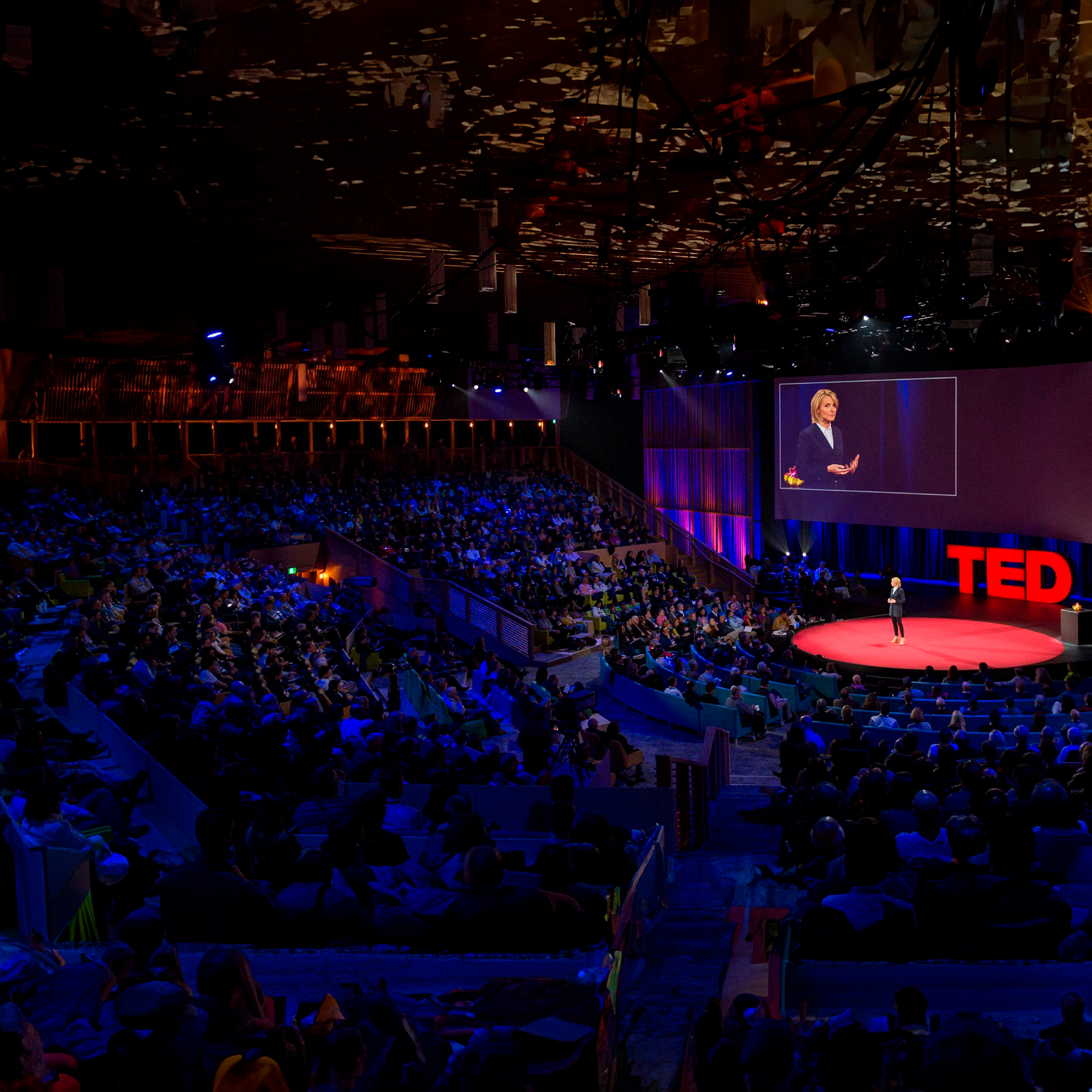 Read more about the article Estas son las mejores TED Talks que puedes ver